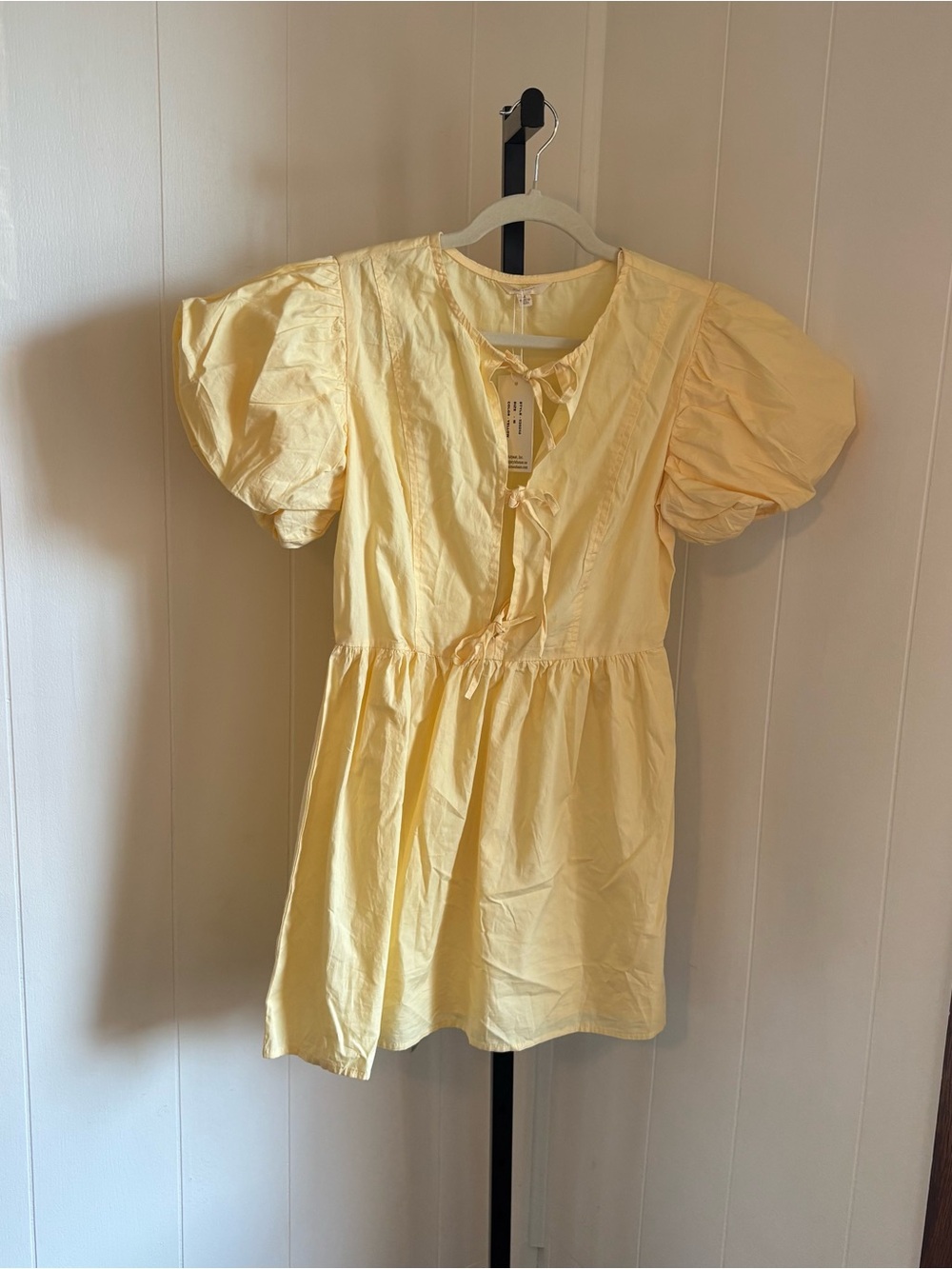Sim & Sam Puff Sleeve Mini Dress Pastel Yellow Tie Front Womens M NWT
